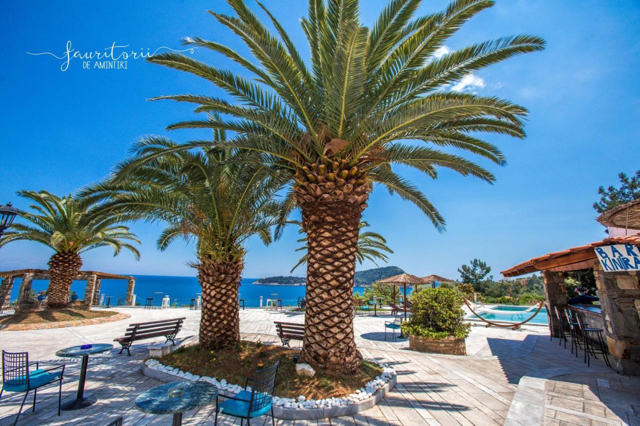 Kinira Beach Hotel מראה חיצוני תמונה