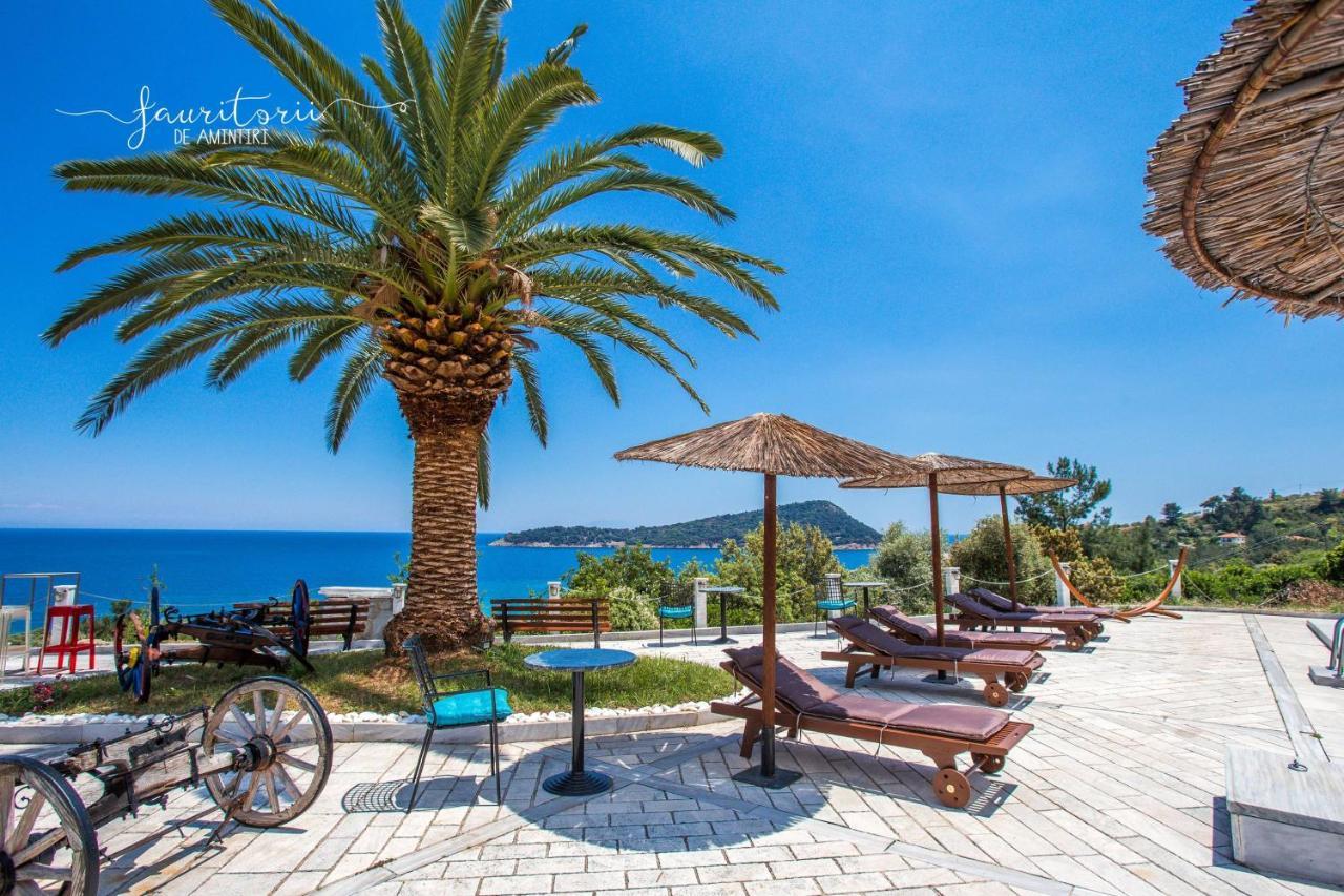 Kinira Beach Hotel מראה חיצוני תמונה