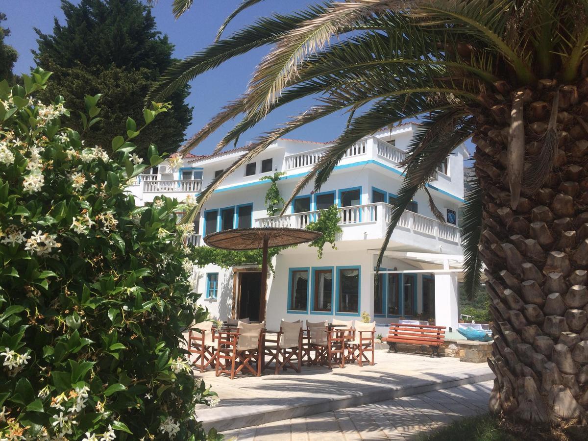 Kinira Beach Hotel מראה חיצוני תמונה